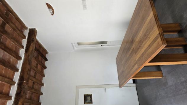 APPARTAMENTO di 4 vani e di 66 mq (PIETRASANTA) rif. P319 - Foto 9