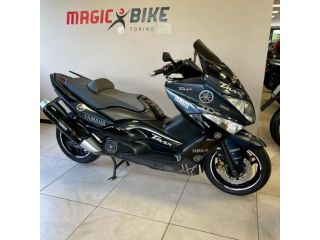 Yamaha T Max null