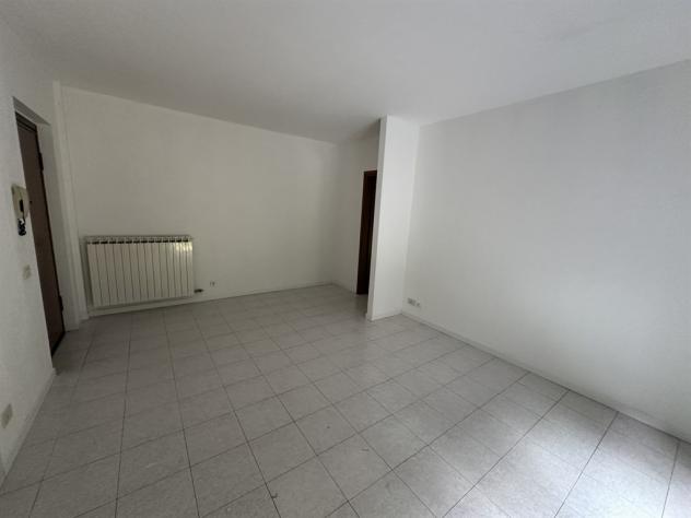 BILOCALE CON CORTILE A LECCO Belledo - Foto 7