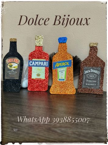 Bomboniere segnaposto inviti calamite originali liquore per compleanno o laurea