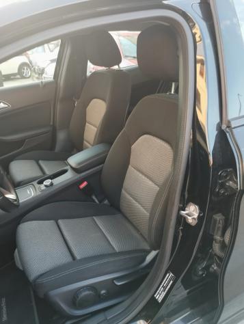 Mercedes-benz GLA 200 d Automatic Business - Foto 8
