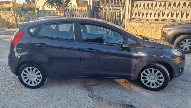 Ford Fiesta 1.5 TDCi 75CV 5 porte Titanium - Foto 5