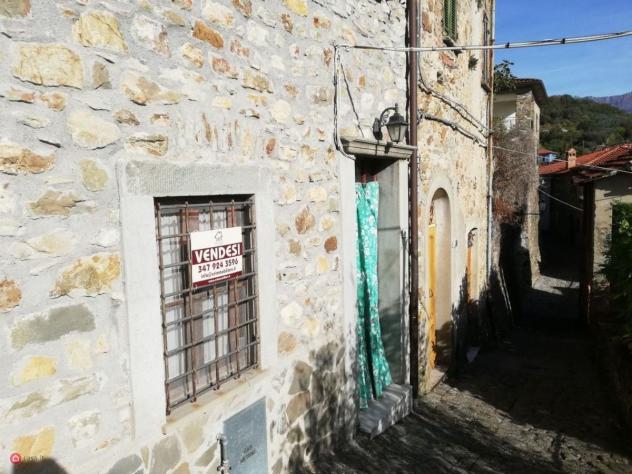 Appartamento in Vendita in Castiglione del Terziere a Bagnone - Foto 2
