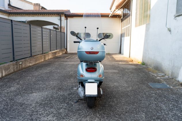 Piaggio Vespa ET4 150 - Perfetta, Batteria Nuova, Revisione 2028 - Foto 6