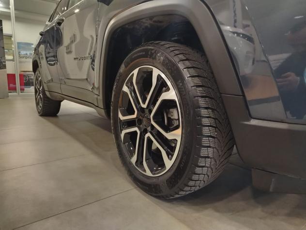 Jeep Compass 4xe 1.3 T4 PHEV 190cv Limited 4xe Auto - Foto 5