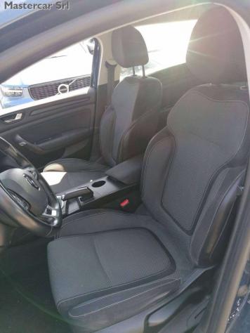 RENAULT Megane Megane IV Sporter 1.5 blue dci Business 115cv edc rif. 23965240 - Foto 6