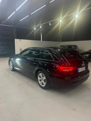 AUDI A4 - Foto 6