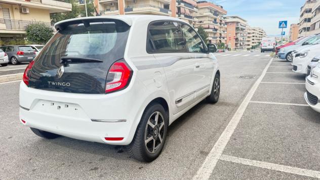 Renault Twingo TCe 95 CV Intens LED PDC NAVI BLUETOOTH CAR PLAY CERCHI 16 VETRI OSCURATI - Foto 6