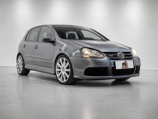 Volkswagen Golf 3.2 VR6 4mot. 5p. DSG R32 - Foto 4