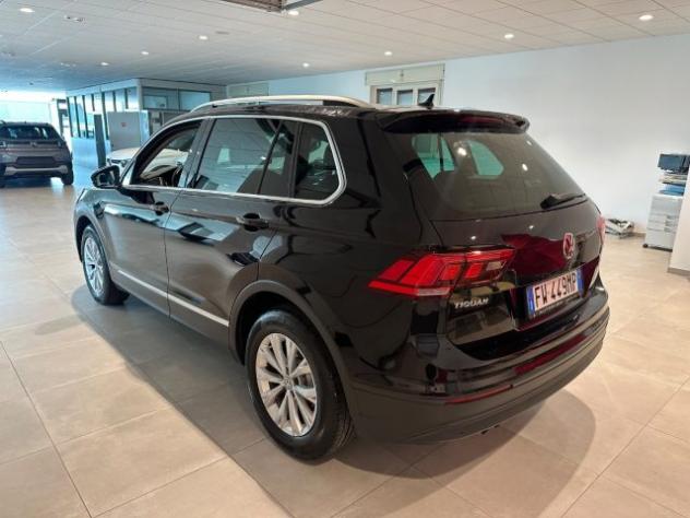 VOLKSWAGEN Tiguan 1.5 TSI Urban ACT BlueMotion Technology rif. 23738943 - Foto 4