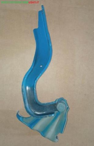 CERNIERA COFANO ANT. S. BLU JEEP RENEGADE (5I)  Carrozzeria  Lamierati esterni  Cofano  Cerniera cofano  JEEP - RENEGADE - 01-10-2014 - 01-06-2018