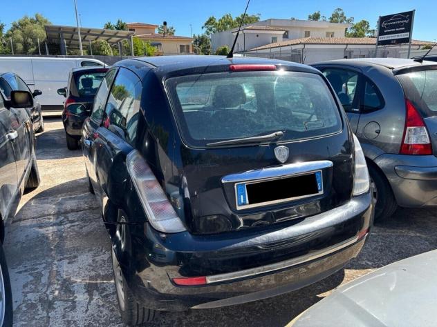 LANCIA YPSILON - NEOPATENTATI - 2 UNITDISP - Foto 4