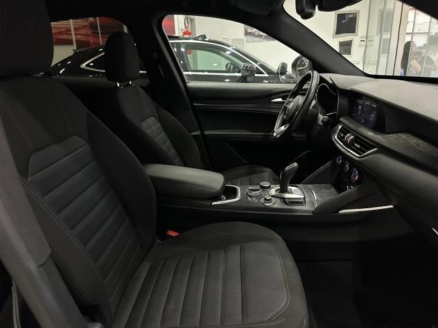 Alfa Romeo Stelvio 2.2 Turbodiesel 190 CV AT8 Q4 Super Business - Foto 10