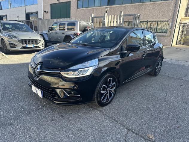 Renault Clio Clio 1.5 blue dci Moschino 90 cv