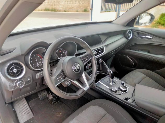 ALFA ROMEO STELVIO BIANCA 2.2 190 CV Q4 SPORT-TECH - Foto 5