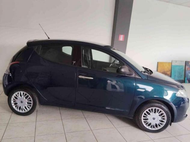 LANCIA Ypsilon 1.2 69 CV 5 porte Gold rif. 24024458 - Foto 3