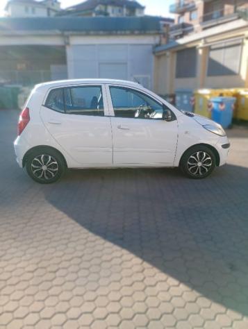 HYUNDAI i10 1.1 12V rif. 23784369 - Foto 10