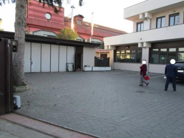 Immobile in asta di 485 m² in vendita a Segrate - Foto 2
