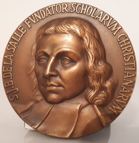 Medaglia S.J.B. DE LA SALLE FVNDATOR SCHOLARVM CHRISTIANARVM 1937. - Foto 3