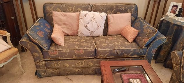 2 DIVANI  IN DAMASCATO  BLU  BELLI   COPPIA  700  EURO - Foto 2