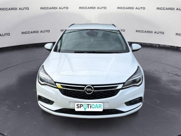 Opel Astra 1.4 Turbo Innovation 125cv S&S MT6 - Foto 2