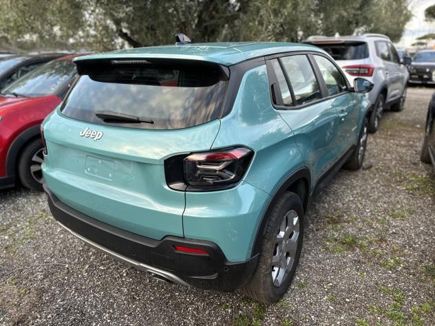 Jeep Avenger 1.2 Turbo 100 CV Altitude - Foto 6