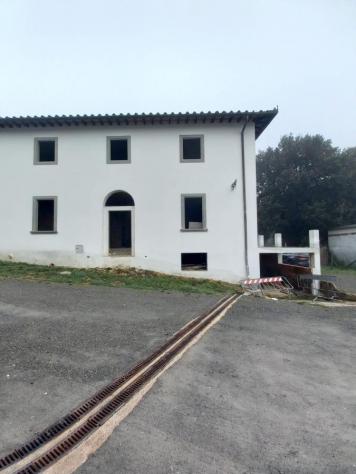 TERRATETTO di 5 vani e di 135 mq (BORGO SAN LORENZO) rif. AAJ273
