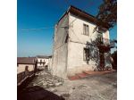 APPARTAMENTO INDIPENDENTE di 5 vani e di 140 mq (CASTELL'AZZARA) rif. SELVENA 65