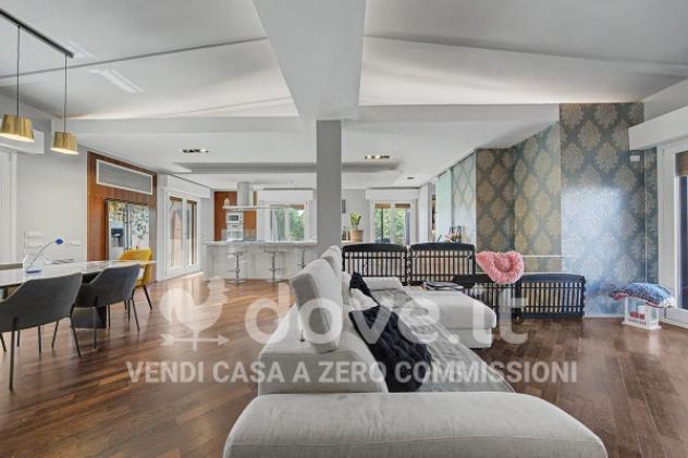 Attico / Mansarda di 182 m² con 3 locali in vendita a Trezzano sul Naviglio - Foto 10