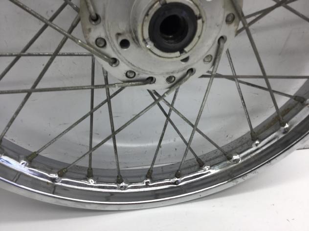 HONDA CB FOUR 350 CERCHIO RUOTA ANTERIORE 18 X 1.60 1974 - Foto 3