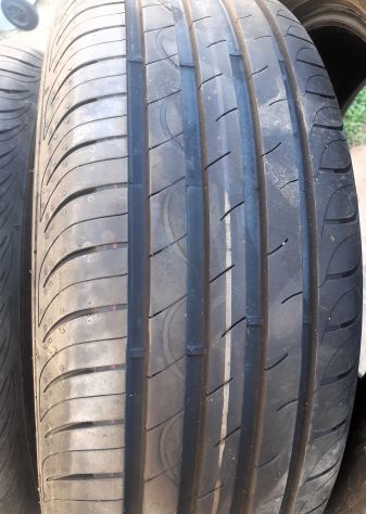 N° 4 pneumatici 215/60/R16 in ottime condizioni - Foto 3