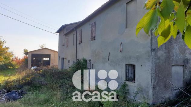 CASA COLONICA CON ATTREZZAIA - Foto 8
