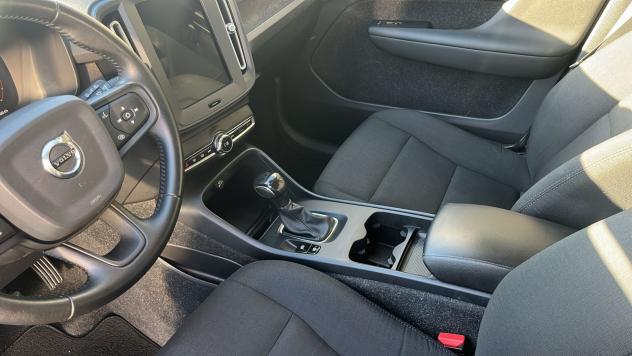 Volvo XC40 D3 Business - Foto 9