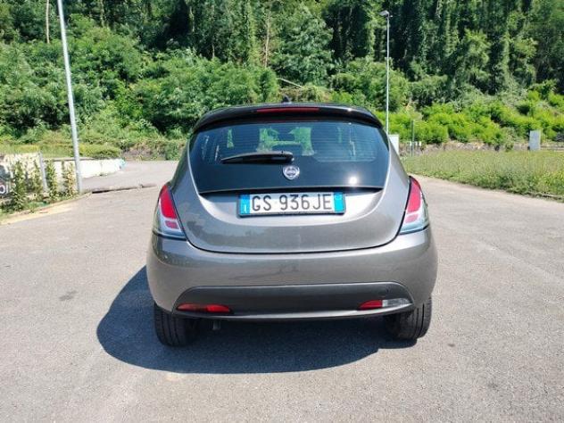 Lancia Ypsilon 1.0 FireFly 70cv Hybrid Oro - Foto 7