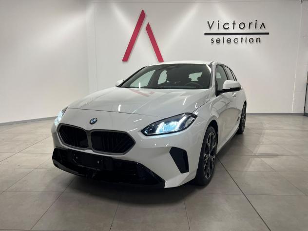 BMW Serie 1 118D M-SPORT 150 CV C.AUTOMATICO NAVI CARPLAY - Foto 2