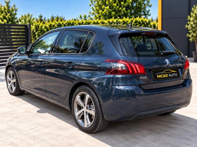 Peugeot 308 1.2 pt t Active s&s 110cv my18 - Foto 9