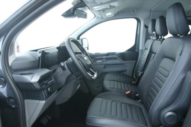 FORD Tourneo Custom 320 2.0 EcoBlue 170CV aut.PL Titanium L2H1 9 posti rif. 22660568 - Foto 7