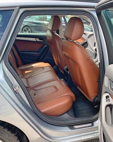 Audi A4 A4 Avant 2.0 TDI 143 CV F.AP. multitronic - Foto 7