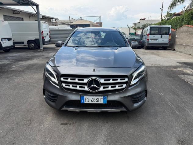 Mercedes-benz GLA 200 d Automatic 4Matic Premium - Foto 2