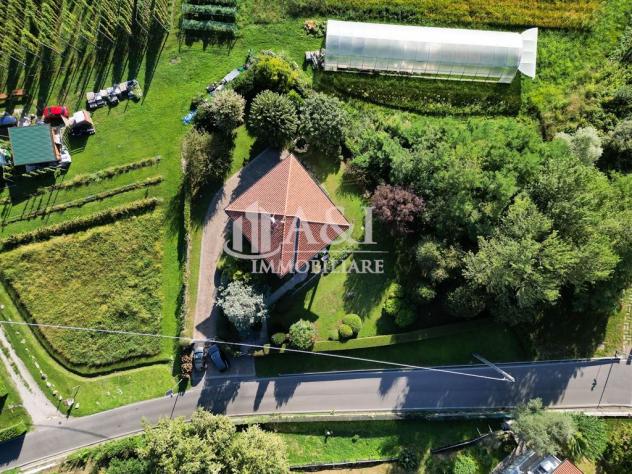 Casa indipendente in vendita a Barzago con giardino e vista Resegone - Foto 8