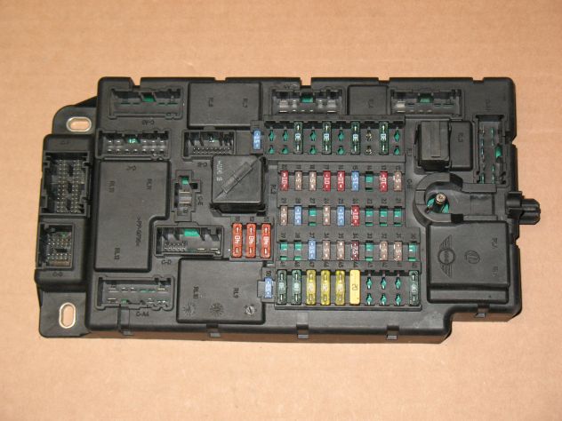 51944F124 FUSIBILIERA MINI R56 3455438-02 345543802 3455438 0100002330