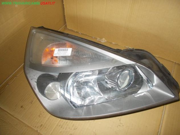 PROIETTORE D. CON LENTE RENAULT ESPACE / G.ESPACE (J81)  Parti elettriche  Fanaleria  Proiettori  Proiettore ant. RENAULT - ESPACE / G.ESPACE - 01-12-