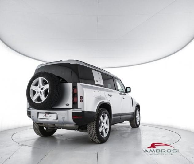 LAND ROVER Defender 110 3.0d i6 mhev SE awd 200cv auto - AUTOCARRO N1 rif. 23802297 - Foto 3