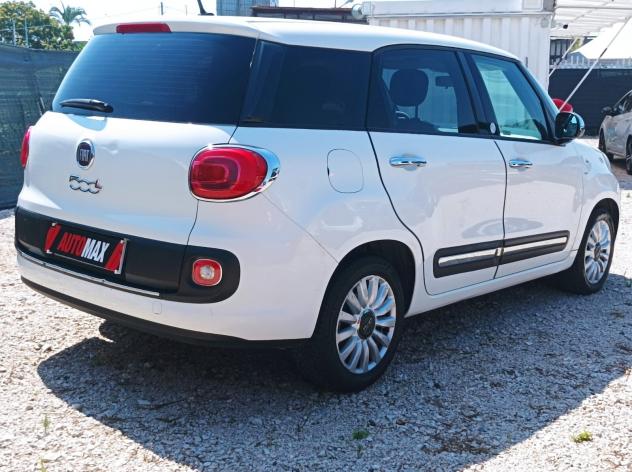 Fiat 500L 1.6 Multijet 105 CV Lounge - Foto 7