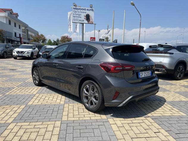 Ford Focus 1.0 EcoBoost Hybrid 125cv ST-Line - Foto 3