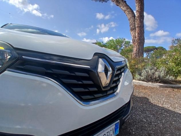 Renault dCi 8V 110CV EDC Energy Bose - Foto 10