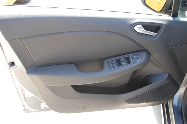 Renault Clio 1.5 dci Evolution 100CV Uff Italy Led USB - Foto 8