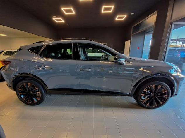 CUPRA Formentor 1.5 Hybrid DSG+packEDGE+PACKDYNAMIC+INTELLLINGENT rif. 23235348 - Foto 8