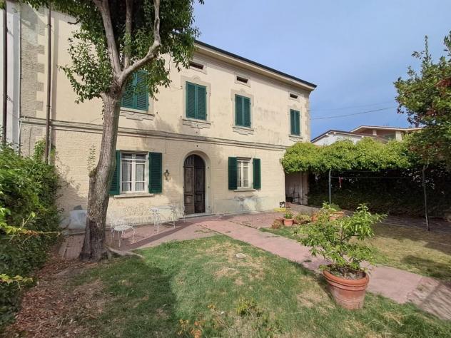 Terratetto in vendita a Buti 430 mq Rif: 1444740