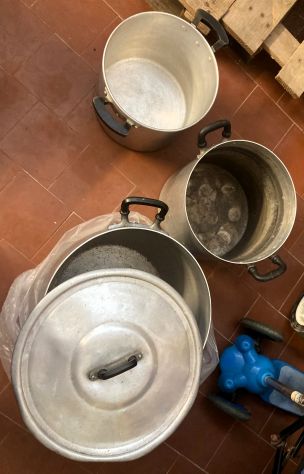 Kit completo per conserve: 3 Pentoloni in alluminio + tanti vasetti in omaggio